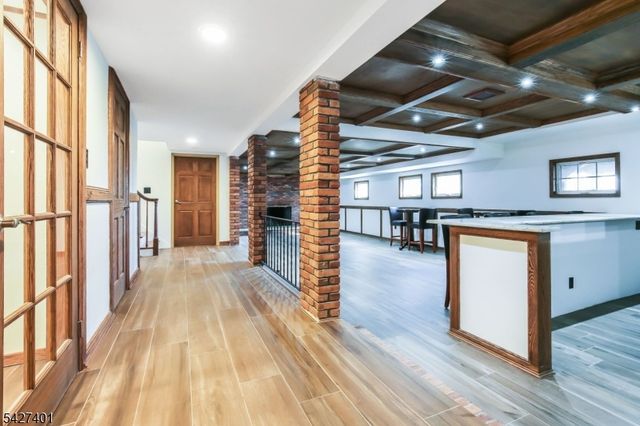 1008 Mary Allen Ln, Mountainside Boro, NJ 07092