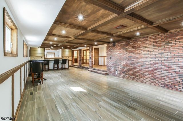1008 Mary Allen Ln, Mountainside Boro, NJ 07092