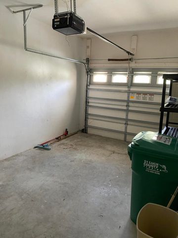 9201 Wentworth Lane, Port St. Lucie, Port St Lucie, FL 34986