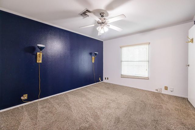 11738 Greencanyon Drive, Houston, TX 77044