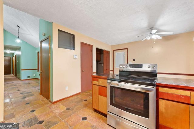 3244 Harbor Woods Road, Decatur, GA 30034