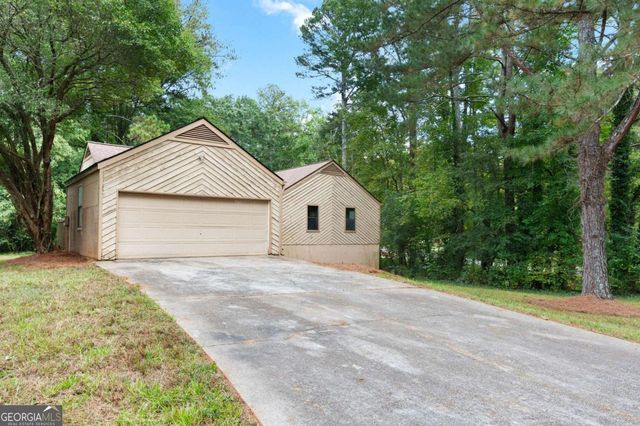 3244 Harbor Woods Road, Decatur, GA 30034