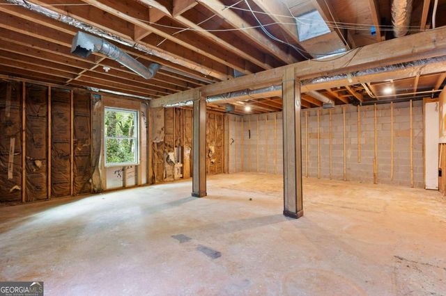 3244 Harbor Woods Road, Decatur, GA 30034