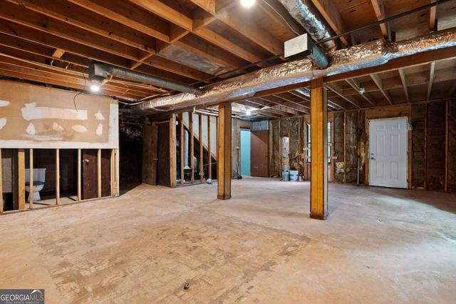 3244 Harbor Woods Road, Decatur, GA 30034