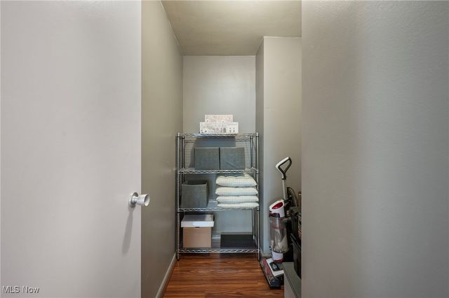 12520 Edgewater Drive 606, Lakewood, OH 44107