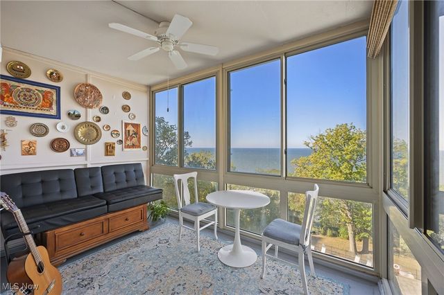 12520 Edgewater Drive 606, Lakewood, OH 44107