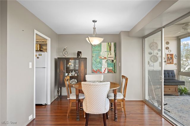 12520 Edgewater Drive 606, Lakewood, OH 44107