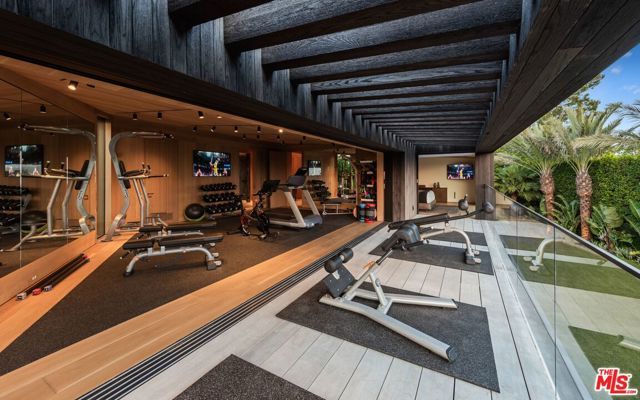 1663 Summitridge Drive, Beverly Hills, CA 90210