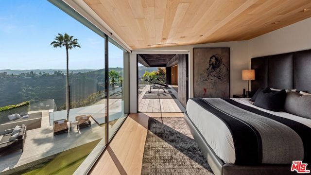 1663 Summitridge Drive, Beverly Hills, CA 90210