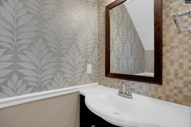 672 Deertrack Run, Lexington, SC 29073