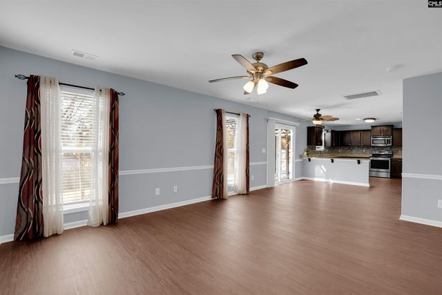 672 Deertrack Run, Lexington, SC 29073