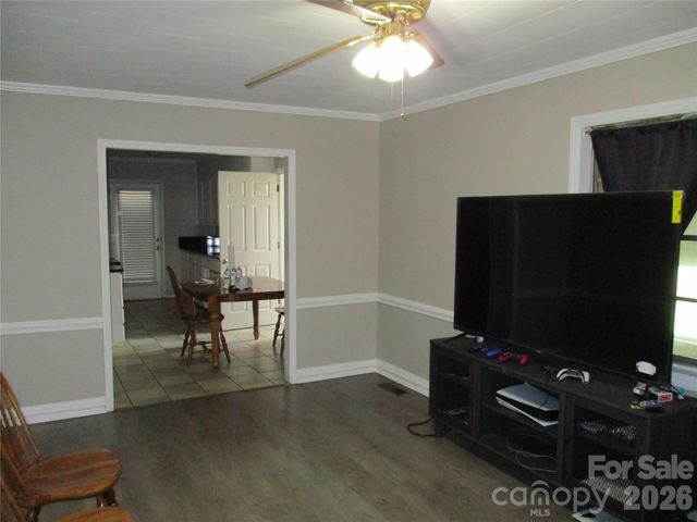 307 6th Street, Belmont, NC 28012