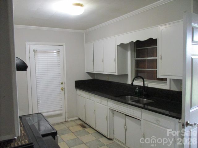 307 6th Street, Belmont, NC 28012