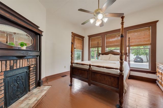 600 Williams Street, Waxahachie, TX 75165