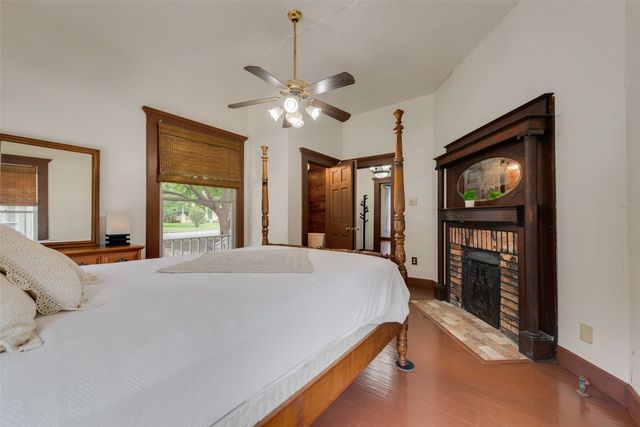 600 Williams Street, Waxahachie, TX 75165