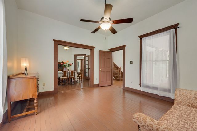 600 Williams Street, Waxahachie, TX 75165