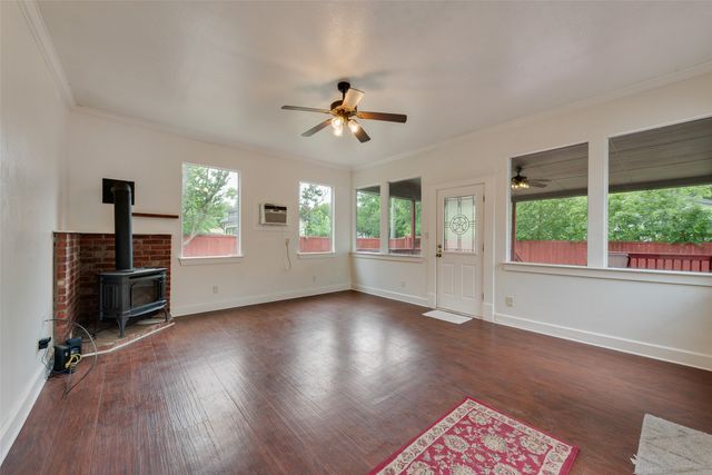 600 Williams Street, Waxahachie, TX 75165