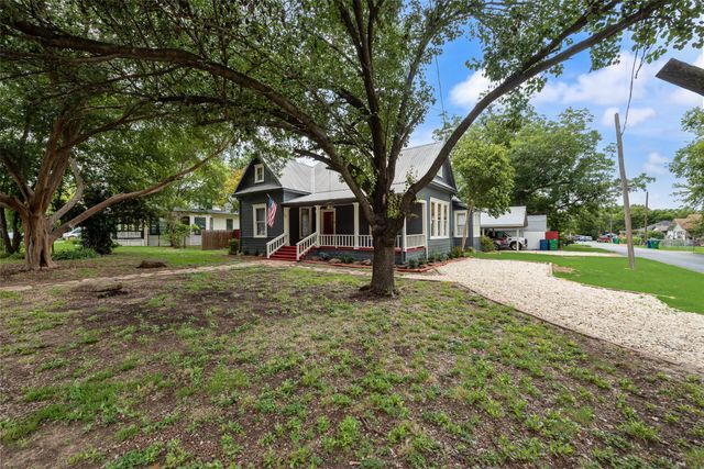 600 Williams Street, Waxahachie, TX 75165
