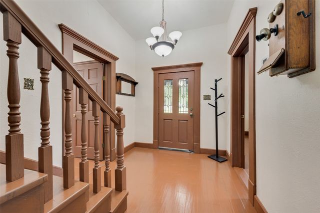 600 Williams Street, Waxahachie, TX 75165