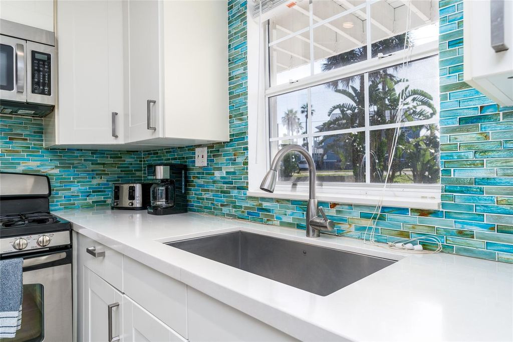 Image 7 of property listing at 602 S ATLANTIC AVENUE, New Smyrna Beach, FL 32169