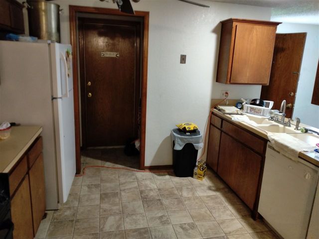 2508 NE Dearborn Ave, Lawton, OK 73507