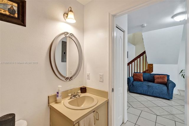 13780 SW 160th Ter, Miami, FL 33177
