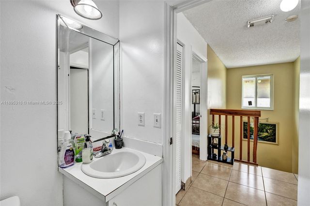 13780 SW 160th Ter, Miami, FL 33177