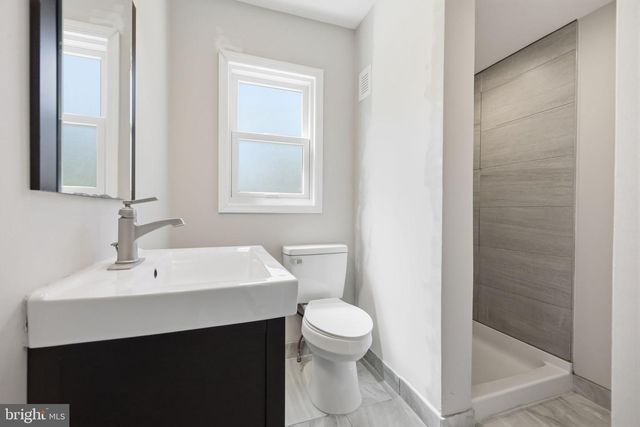 34 WOOSAMONSA RD, Pennington, NJ 08534