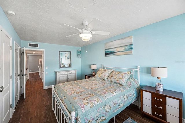 250 ROSERY ROAD NW 219, Largo, FL 33770