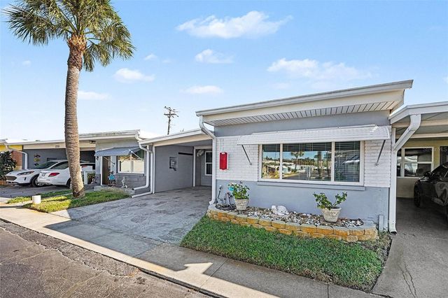 250 ROSERY ROAD NW 219, Largo, FL 33770