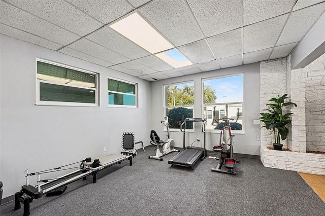 250 ROSERY ROAD NW 219, Largo, FL 33770