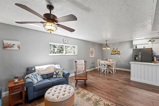 250 ROSERY ROAD NW 219, Largo, FL 33770