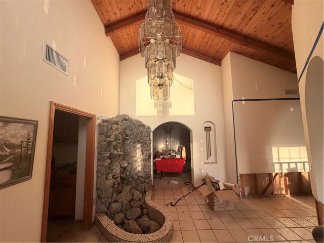 19055 Majela, Apple Valley, CA 92307