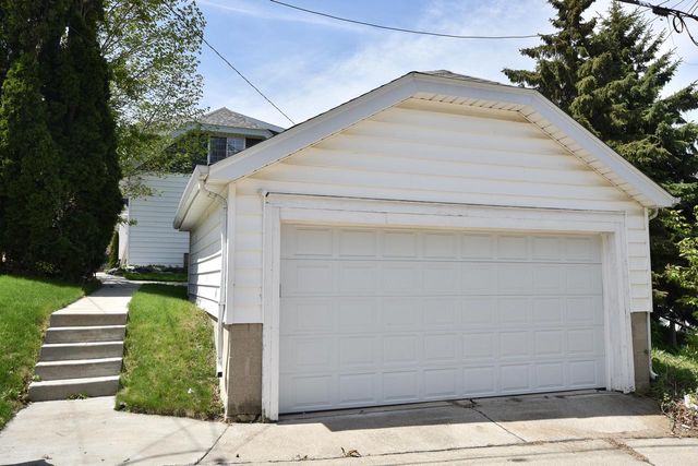 3306 14th STREET, Milwaukee, WI 53215