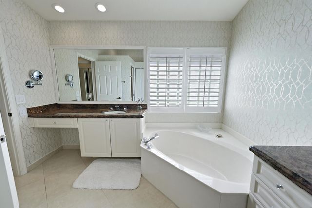 7107 Trentino Way, Boynton Beach, FL 33472