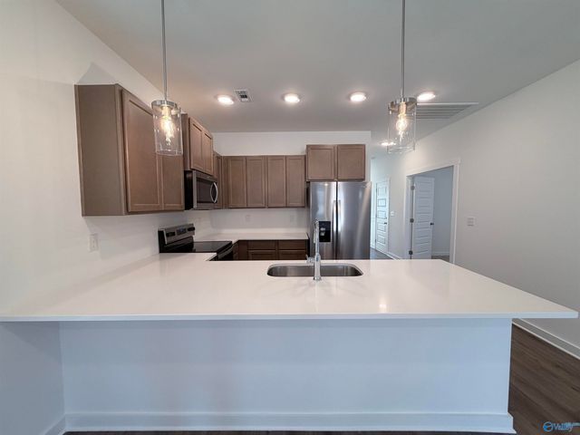 6210 Taramore Lane, Huntsville, AL 35806