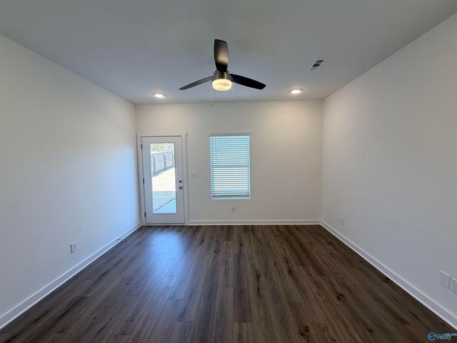 6210 Taramore Lane, Huntsville, AL 35806