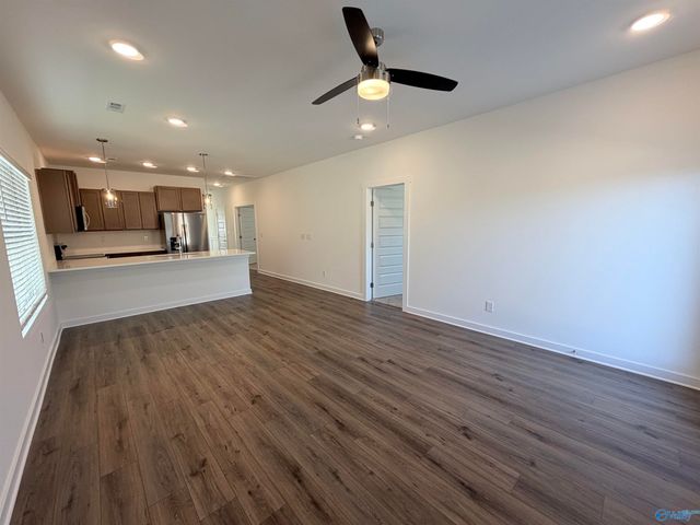 6210 Taramore Lane, Huntsville, AL 35806