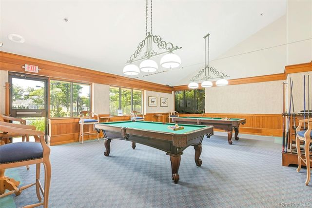 581 Leisure Drive, Ridge, NY 11961