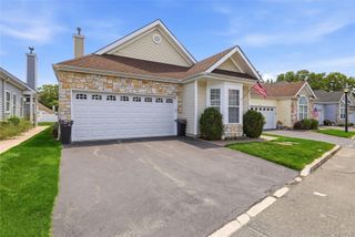 581 Leisure Drive, Ridge, NY 11961