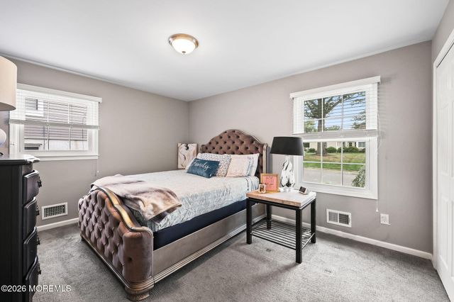 16 Jackson Terrace, Freehold, NJ 07728