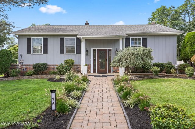 16 Jackson Terrace, Freehold, NJ 07728