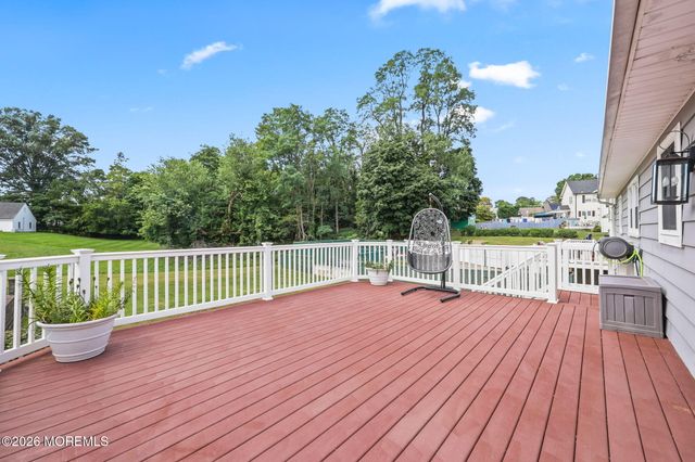 16 Jackson Terrace, Freehold, NJ 07728