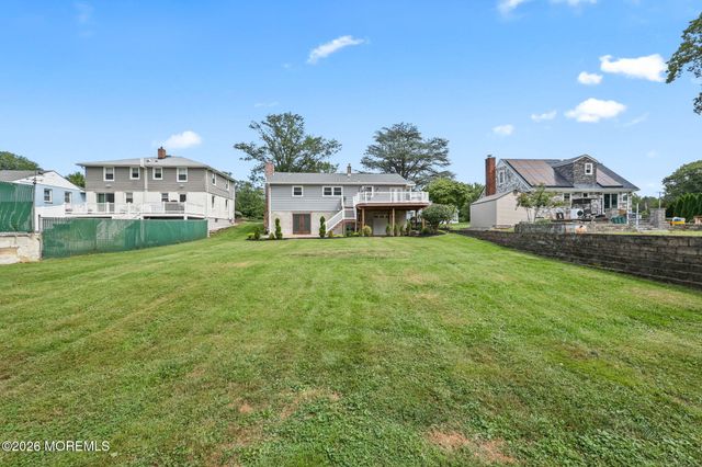 16 Jackson Terrace, Freehold, NJ 07728