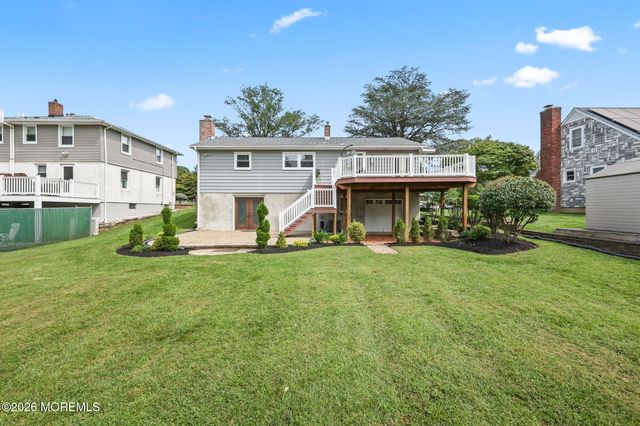 16 Jackson Terrace, Freehold, NJ 07728