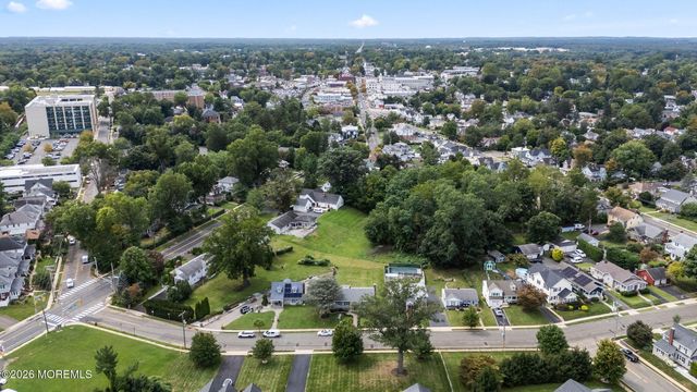 16 Jackson Terrace, Freehold, NJ 07728