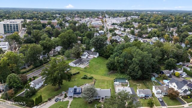 16 Jackson Terrace, Freehold, NJ 07728