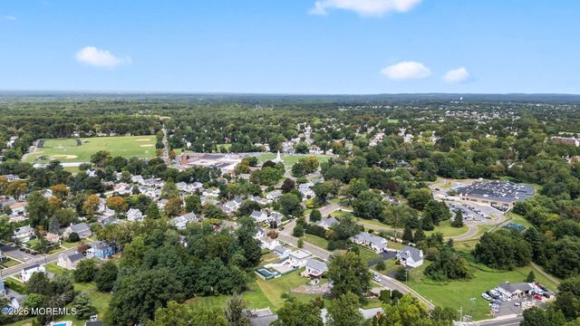 16 Jackson Terrace, Freehold, NJ 07728