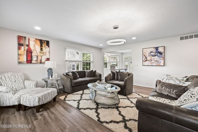 16 Jackson Terrace, Freehold, NJ 07728