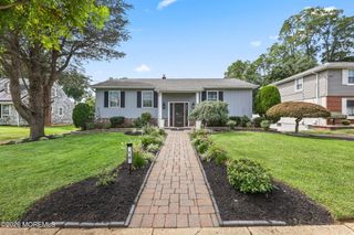 16 Jackson Terrace, Freehold, NJ 07728